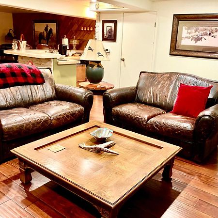 Trail Boss King Ensuite-Prairie Rose B&B - 1200 Sq Ft Suite Cheyenne Bagian luar foto