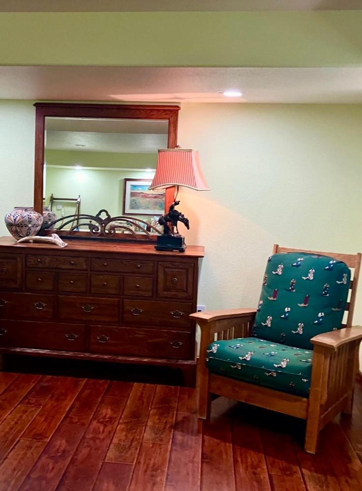 Trail Boss King Ensuite-Prairie Rose B&B - 1200 Sq Ft Suite Cheyenne Bagian luar foto